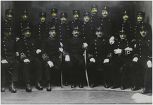 191793 Politiekorps Eindhoven. 1. Verkaart; 2. Hendriks; 3. inspecteur Ten Haaf; 4.. hoofdinspecteur Van Dorsselaer; 5. ...