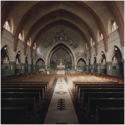 192175 Interieur St. Theresiakerk, 1988