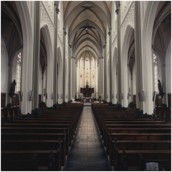 192208 Interieur St. Petruskerk, 1988