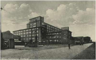 194259 Philite- en kunststoffabriek van Philips, Mathildelaan, ca. 1930