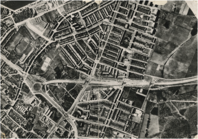 250450 Luchtfoto van omgeving Tilburgseweg - Beukenlaan. Wegwerkzaamheden Tilburgseweg : aanleg., 1960 - 1966
