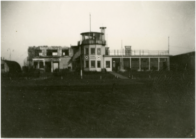 252035 Verkeerstoren vliegveld Welschap, 1940 - 1945