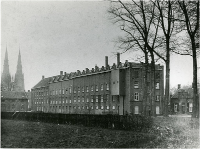 252250 Sigarenfabriek Mignot & De Block, Kanaalstraat 3, ca. 1920