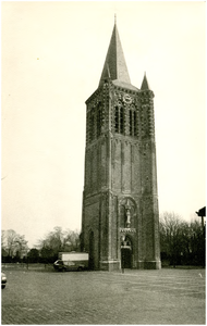 253939 De toren van de Sint Petrus Bandenkerk, Kerkplein 5, 1975 - 1985