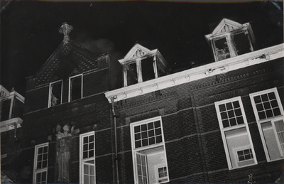 568864 Brand in Huize Zonhove, 21-06-1959