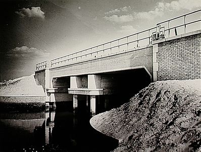 25062 Dommeltunneltje, Dommelbrug voor fietsers en voetgangers. Aanleg, 1951