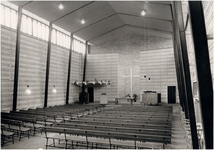 29518 Interieur van de Baptistenkerk aan de Marconilaan, 03-1958