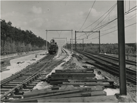 194793 Spoorlijn Eindhoven-Boxtel, met rechts de hulplijn, 06-1953