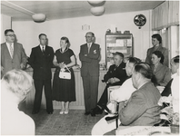  Serie van 8 foto's over de opening van de kantine van het slachthuis, 25-06-1956