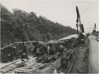 197514 Overzicht ontspoorde treinen, 12-08-1957