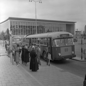 258791 De lijndienst tussen Eindhoven en Turnhout, mei 1961