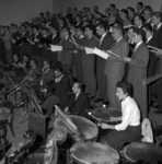 258792 De generale repetitie van het mannenkoor La Bonne Esperance, december 1961