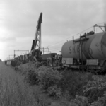 258793 Ontsporing van een goederentrein in Acht, 1961