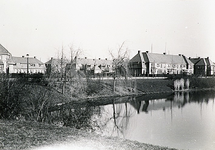 27256 Hendrik de Keyzerplein, plantsoen met vijver, 1935