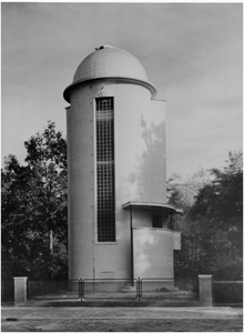 97002 Rijksmonument Sterrenwacht Dr. A.F. Philips Observatorium, Alberdingk Thijmlaan 3, 1938