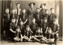 148984 Klassenfoto van de R.K. Lagere school voor jongens (Frankrijkstraat 21r), 1938