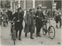 139884 Het opbrengen van krijgsgevangenen op de Vestdijk, 18-09-1944 - 19-09-1944