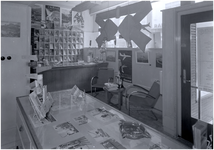 139954 Interieur winkel Reisbureau Brabant, 03-1960