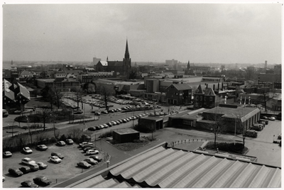 100120 Vogelvluchtfoto Helmond gemaakt vanaf het dak van het hoofdgebouw van Diddens & Van Asten (Didas) met zicht op ...