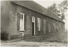 101186 De Bus 1, Voorzijde van de boerderij die het laatst bewoond werd door de landbouwer Van Tongerlo. Na een ...