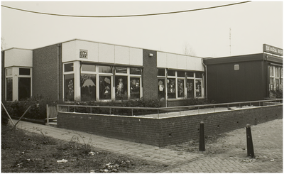 101240 Cederhoutstraat 46. Peuterspeelzaal Kiekeboe, naast gemeenschapshuis De Geseldonk, 26-11-1985