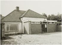 101463 Dorpsstraat 18. Gemeenschapshuis De Stip, in 1946 gebouwd als school en onderwijzerswoning, 06-09-1983