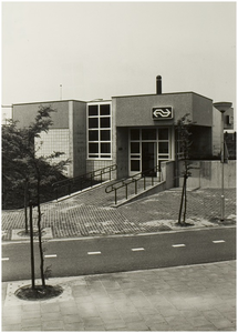 101526 Deltaweg 1. N.S.-station. Kantoor kaartverkoop, 30-06-1987