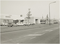 101723 Engelseweg 220 t/m 222. Garagebedrijf Van Gorp en Tapijthandel Logisch, 03-1986