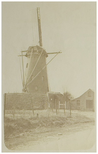 101832 Gerwenseweg. Windgraanmolen van C. Brouwers, 1895 - 1905