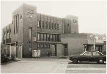 101994 2e Haagstraat 38 t/m 40. Gebouw van de Stichting Samenlevingsopbouw Helmond-West, waarin verschillende ...