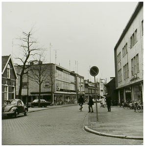 102241 Heistraat, gezien vanaf hoek Blinkertsestraat richting 'Tolpost', 15-03-1972