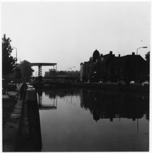 103147 Kanaaldijk N.W., gezien vanaf de Havenweg in zuidelijke richting, 1975 - 1985