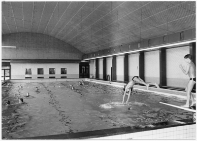 103442 Keizerin Marialaan 1, binnenbad zwembad De Wissen, 1986