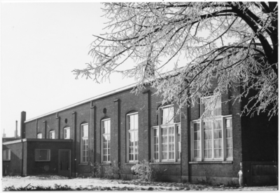 103498 Kloostersteeg. Oostgevel van het patronaat, 1963