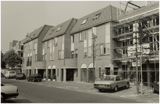 104548 Markt, westkant, gezien in de richting van de 'Veestraat'. Nieuwbouw Kloosterhof, 26-06-1986