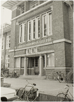 104760 Mierloseweg 7. Hoofdingang Carolus Borromeus College, 09-1987