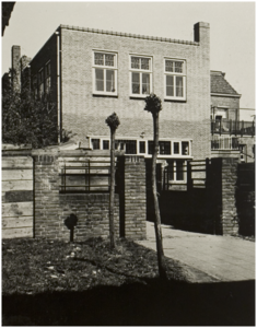 104860 Molenstraat. Patronaatsgebouw, achterzijde, 1935