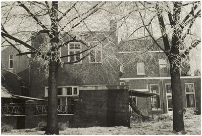 104901 Molenstraat. Achterkant van de Levensschool, 1963