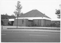 105237 Nachtegaallaan 215. Kerkgebouw De Schabbert van de r.k. parochie Onze Lieve Vrouw van Binderen. Zuidelijke ...