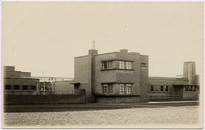 105741 Rooseindsestraat 5, gemeentelijk slachthuis, geopend op 18 september 1930, 1930