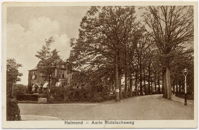 105807 President Rooseveltlaan (voorheen Aarle-Rixtelseweg), hoek Prins Hendriklaan (links). Links de villa van Van ...