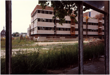 106106 Stationsplein 11. Gebouw Gemeenschappelijk Administratiekantoor voor arbeidsongeschiktheid (G.A.K.) in aanbouw. ...