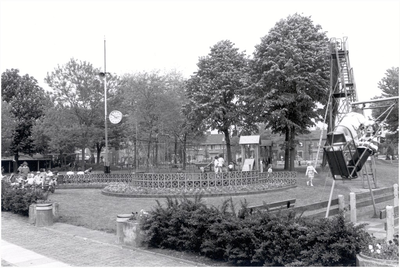 106402 Mgr. Swinkelsstraat. Speeltuin Sint Leonardus, 21-05-1985