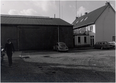 106527 Torenstraat. Open ruimte achter brandweerkazerne (later Gaviolizaal), 1984
