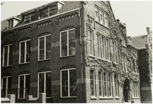 107220 Weg op den Heuvel 38, gezien vanuit de richting 'Beugelsplein' in de richting '1e Groenstraat'. Ambachtsschool, ...