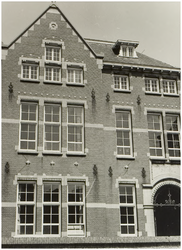 107221 Weg op den Heuvel 40. Sint Henricusschool, 1964
