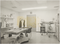 107371 Wesselmanlaan 25. Ziekenhuis Sint Lambertus. Behandelkamer in de nieuwe westvleugel, 22-10-1986
