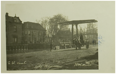 108316 Veestraatbrug. : Veestraatbrug, gezien vanaf de Kanaaldijk Noord - West. In de richting Kasteellaan, 1910 - 1920