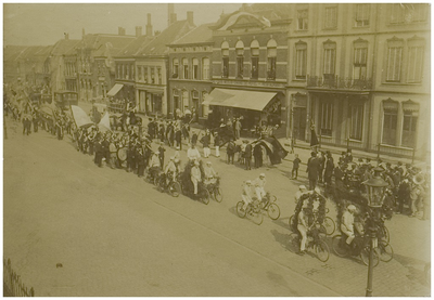 110193 Helmond. Markt. Optocht, 08-09-1923