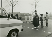 112231 De vrouwern van de moeder ( verkeers ) brigade bij de Kotenaerstraat, de dames Geven, van Deursen, Maas Cuypers ...